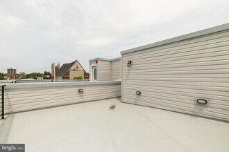 Building Photo - 419 W Cumberland St