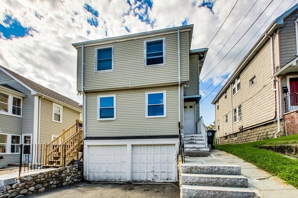 10 Chapman St Unit 1, Watertown, MA 02472 Condo for Rent in Watertown