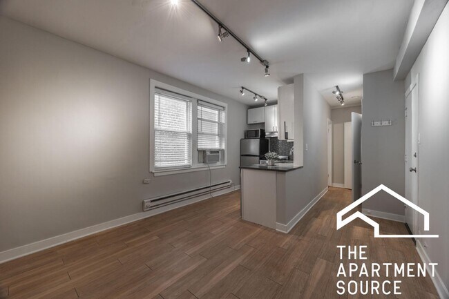 Foto del edificio - 511 W Belmont Ave