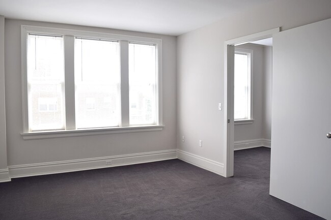 Interior Photo - Bellerive