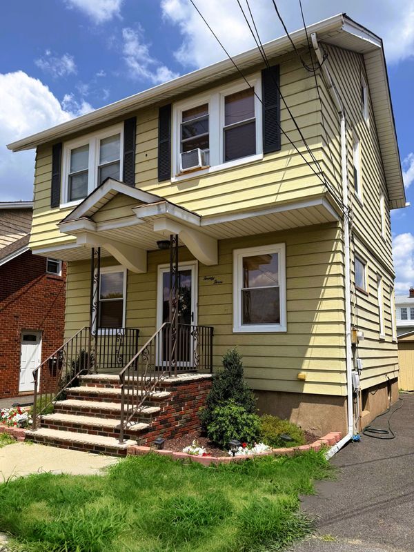 Building Photo - 23 Stein Ave