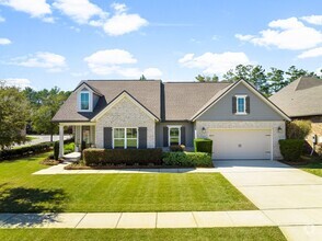 Building Photo - 526 Meadow Lake Dr