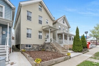 Building Photo - 12 Orange Rd