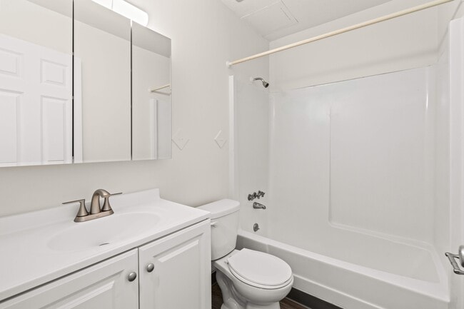 Building Photo - Prime at Laurel Springs