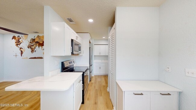 Foto del edificio - 216 9th St S