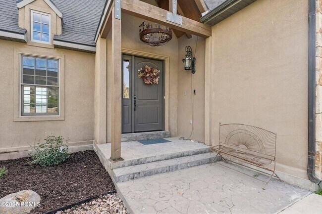 Foto del edificio - 1235 N 1350 E