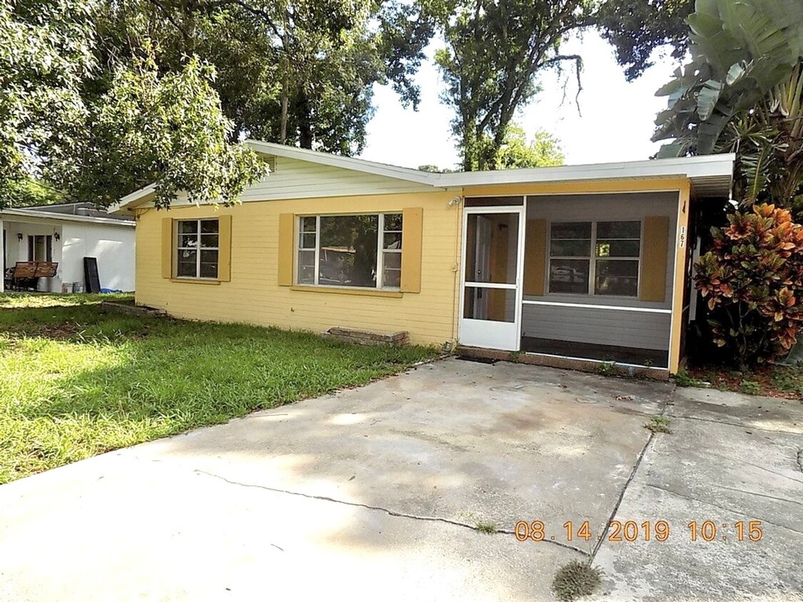 Primary Photo - 2 bedroom, 1 bath in Daytona with bonus room