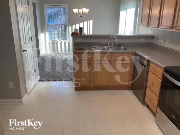 Building Photo - 4306 Lady Slipper Lane