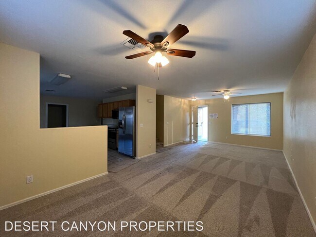 Foto del edificio - 4 br, 2.5 bath House - 1022 E Renegade Trail