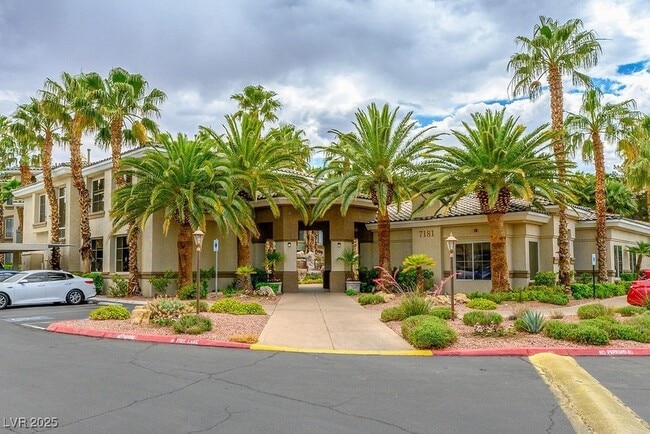 Building Photo - 7115 S Durango Dr