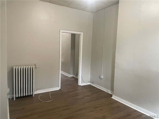 Building Photo - 102 N Lombardy St