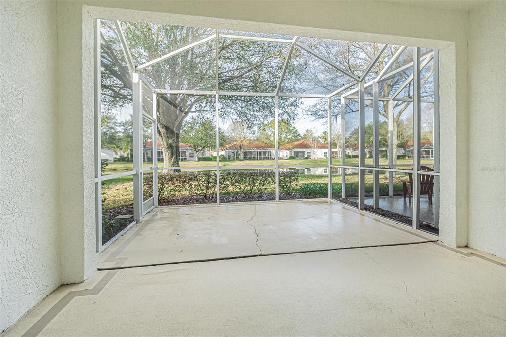Foto principal - 10259 Devonshire Lake Dr