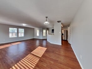 Building Photo - 1203 Gibson Crossing Way