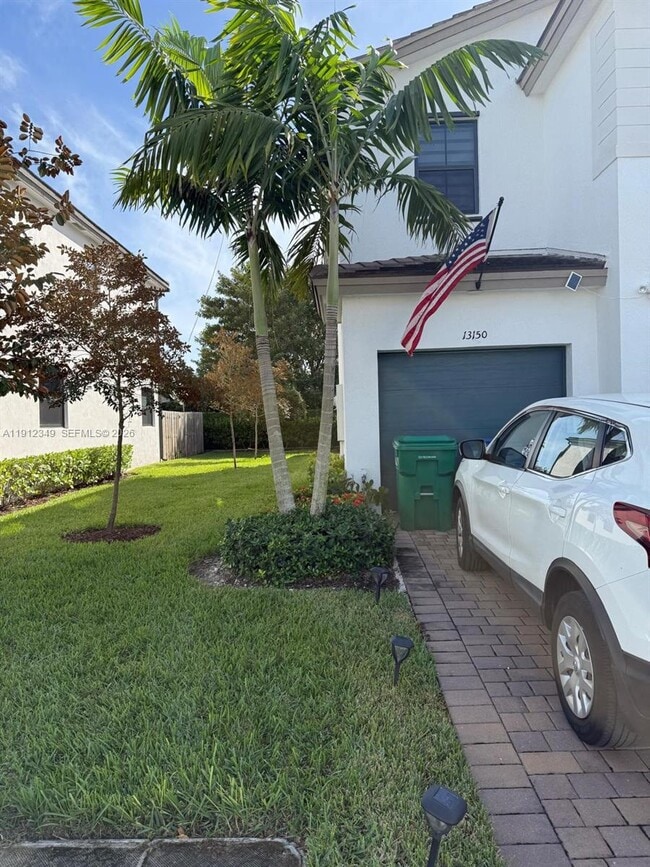 Foto del edificio - 13150 SW 233rd St