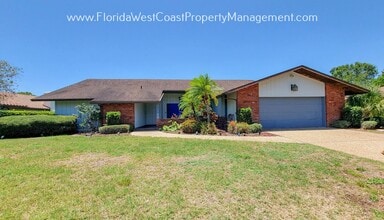 Building Photo - 5428 Beneva Woods Way