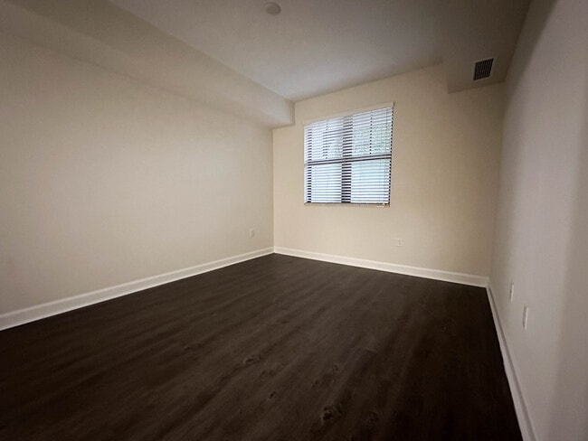 Foto del edificio - 3420 SW 23rd St