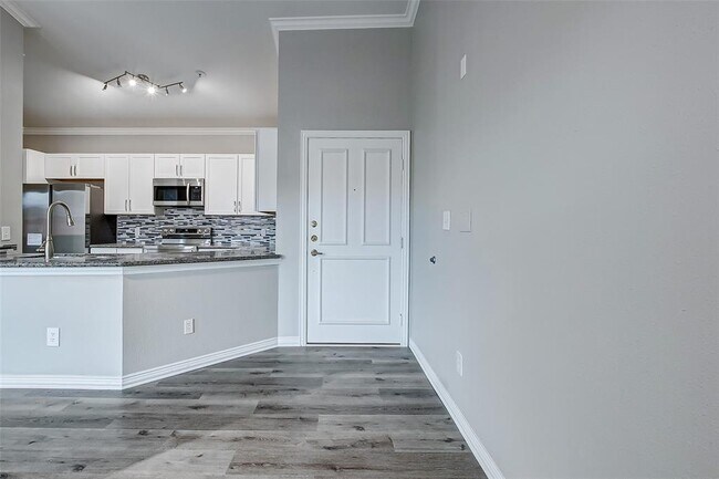 Foto del edificio - 2111 Welch St