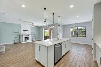 Building Photo - 9034 Bexley Dr