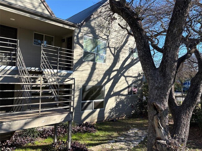 Foto del edificio - 1514 Parker Ln