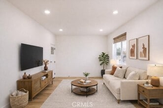 Building Photo - 625 Orizaba Ave