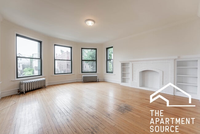 Building Photo - 2337 N Spaulding Ave