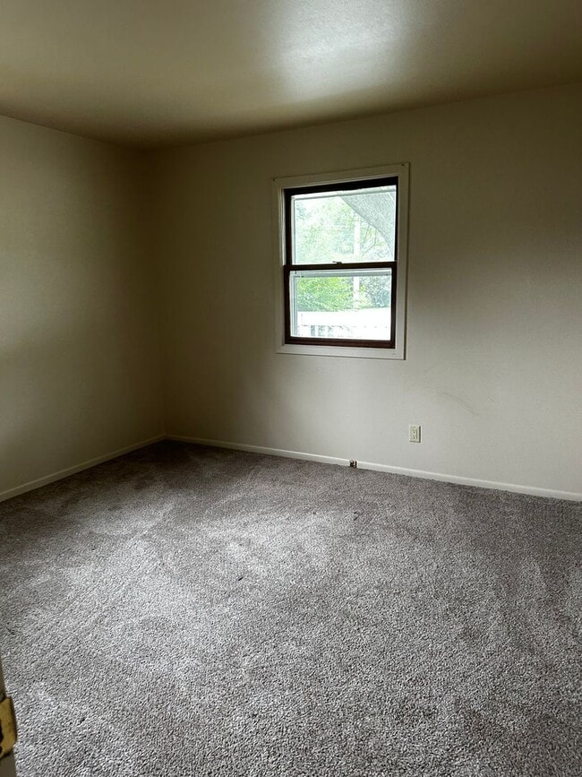 Foto del edificio - 1837-1837 Post Rd