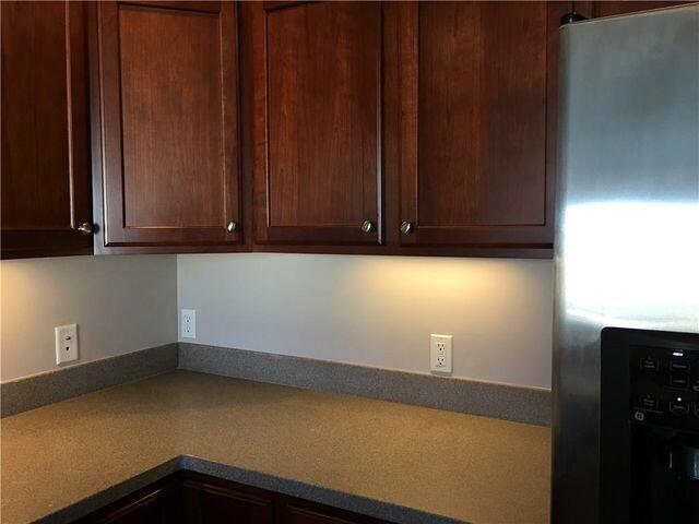 Building Photo - 27941 Hopkins Dr