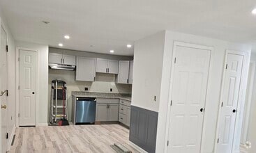 Building Photo - 2200 White Cedar Blvd