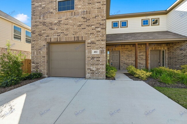 Photo - 402 Wrangler Ln Townhome