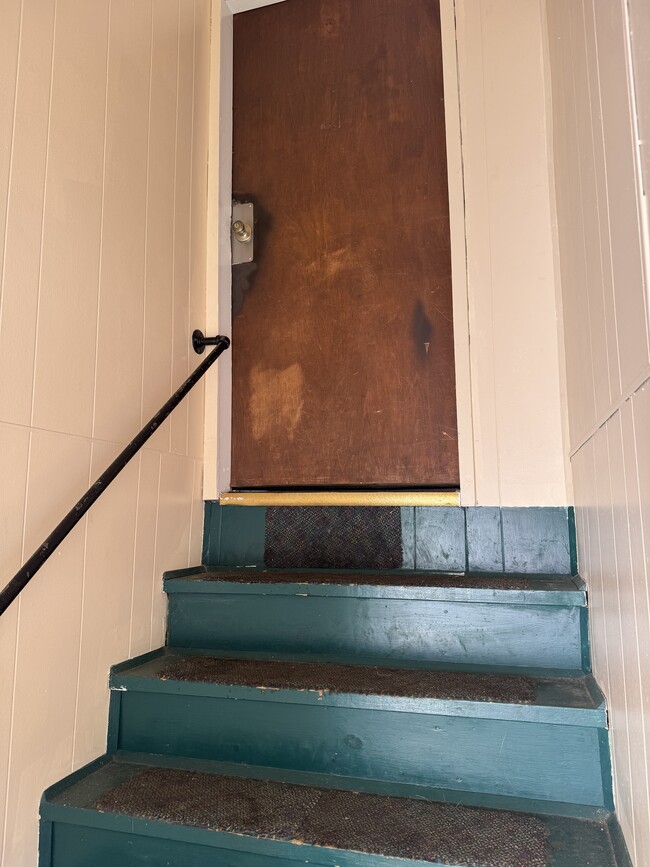 Building Photo - 132 Sewall St