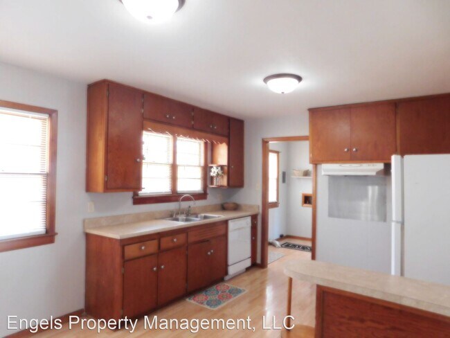 Foto del edificio - 3 br, 1 bath House - 1306 Crescent