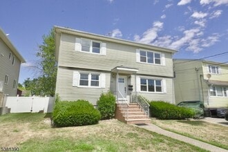 Building Photo - 467 Hobson Ave