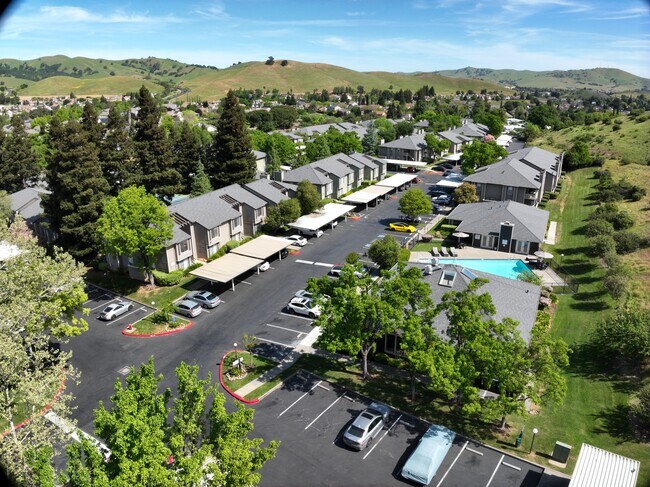 Exterior 3D - The Pointe Apartment Homes