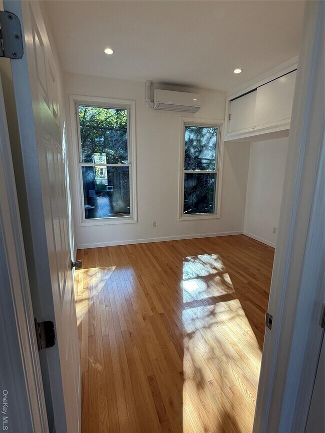 Foto del edificio - 562 39th St