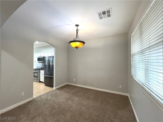 Foto del edificio - 6615 Brick House Ave