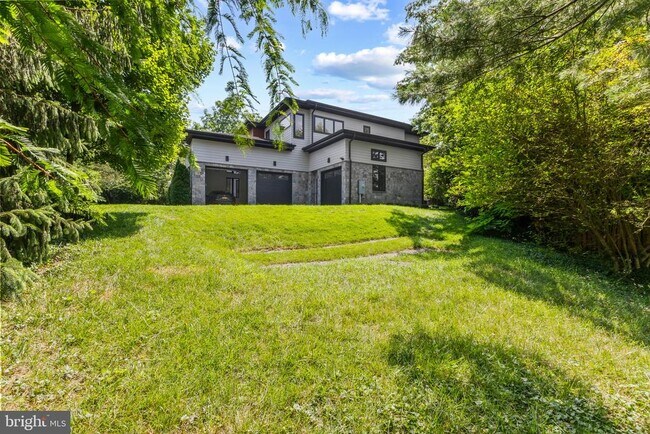 Foto del edificio - 1513 Oakview Dr