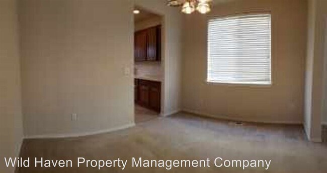 Building Photo - 4 br, 2.5 bath House - 413 Roger Smith Dr.