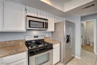 Building Photo - 2824 Autumn Haze Ln