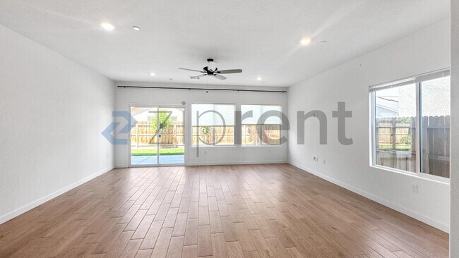 Foto del edificio - Unit