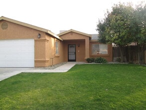 Building Photo - 5509 Cascade Ridge St