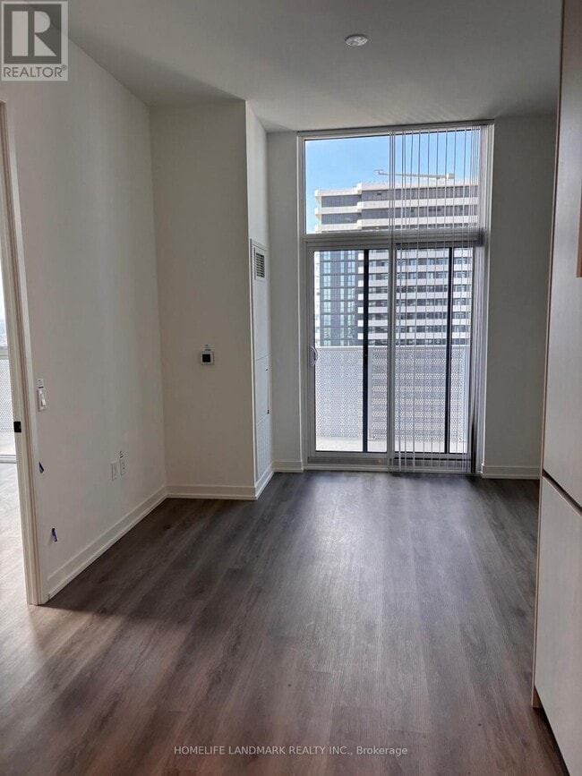 Photo du bâtiment - 28 Interchange Wy