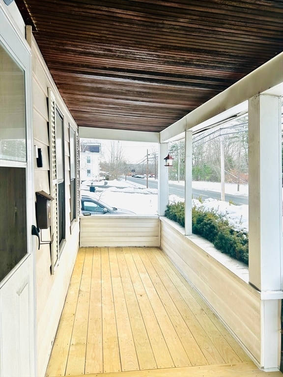 Foto del edificio - 331-333-333 E Main St