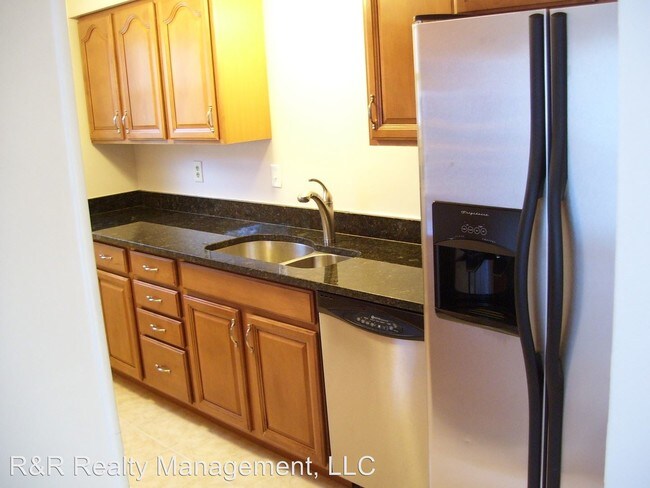 Foto del edificio - 2 br, 1.5 bath House - 11 Heritage Drive