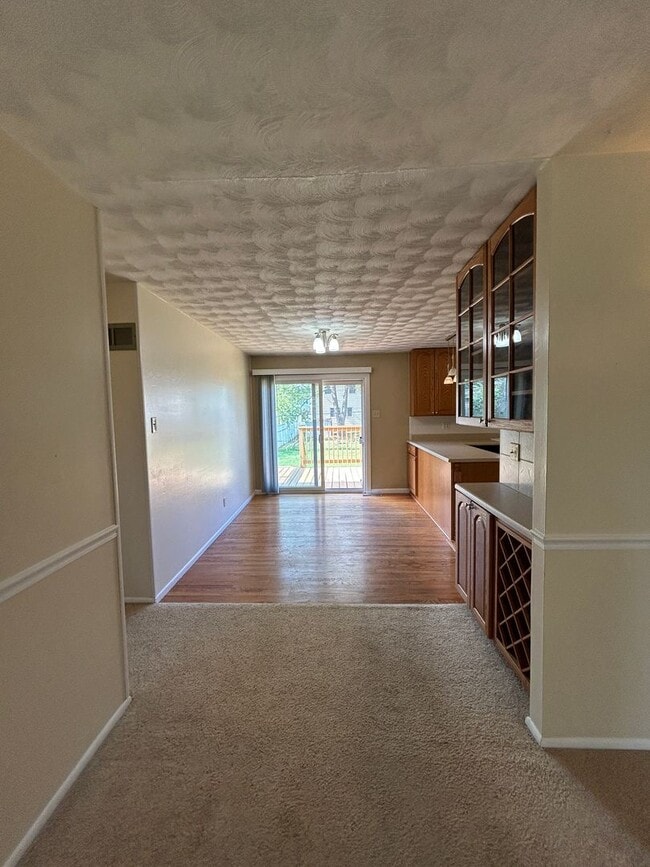 Building Photo - Charming 3 bedroom Home for Rent in Floris...