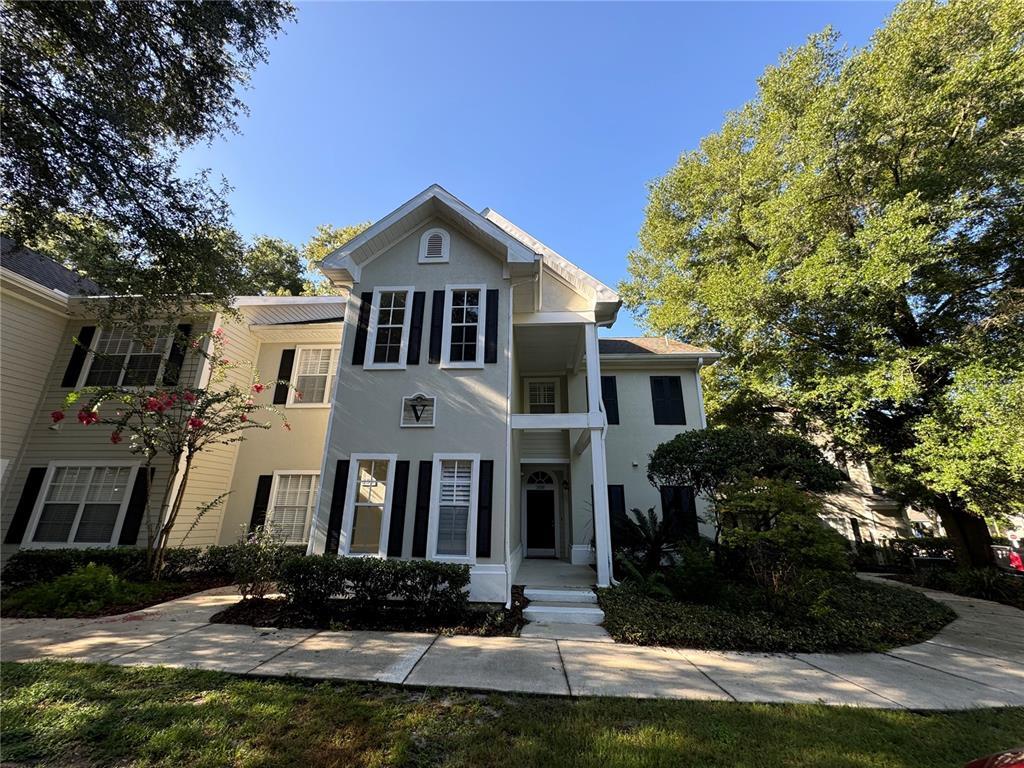 Foto principal - 10000 SW 52nd Ave