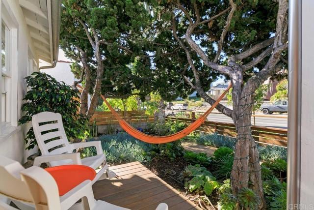 Building Photo - 721 3rd St