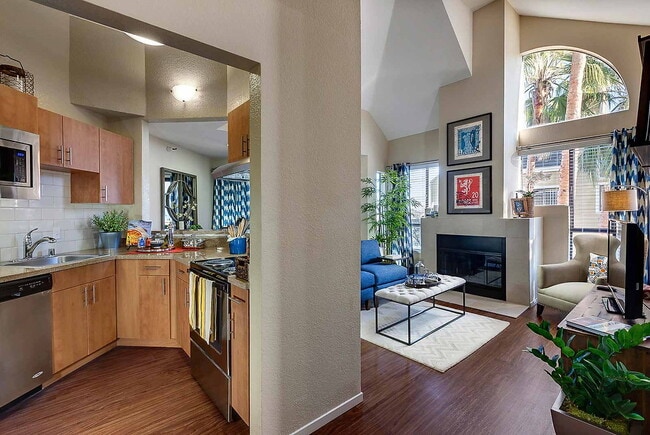 Foto del edificio - Lakeshore Landing