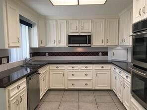 Foto del edificio - 2950 Glenn Lakes Ln