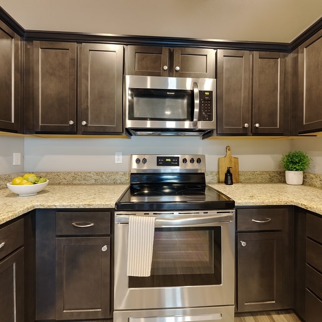 Building Photo - Charming 3-Bed, 2-Bath Home in Blue Springs