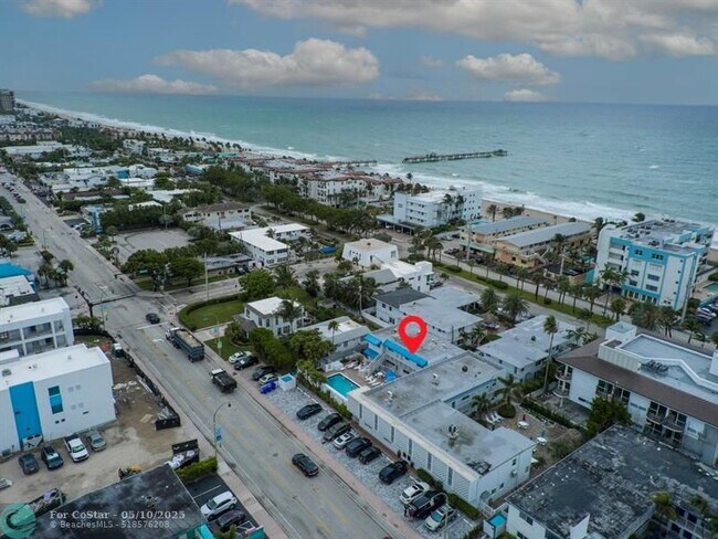 Foto del edificio - 4228 N Ocean Blvd